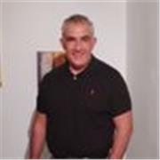 Nativo francés y vida en situ hasta los 38 años. Totalmente bilingüe francés y español.